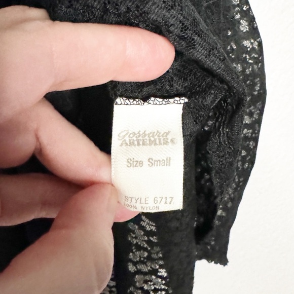 GOSSARD ARTEMIS VINTAGE BLACK LACE NIGHTIE SZ S - Picture 3 of 9